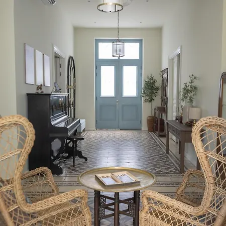 Historic Center 3br And 3bath Restored Heritage Case de vacanță *